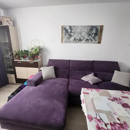 Modern Apartment. Location Apartmán Sofie