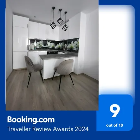 Modern Apartment. Best Location Apartman