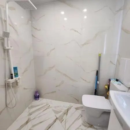 Modern Apartment. Best Location *