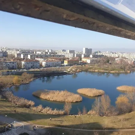 Modern Apartment. Best Location Apartmán *